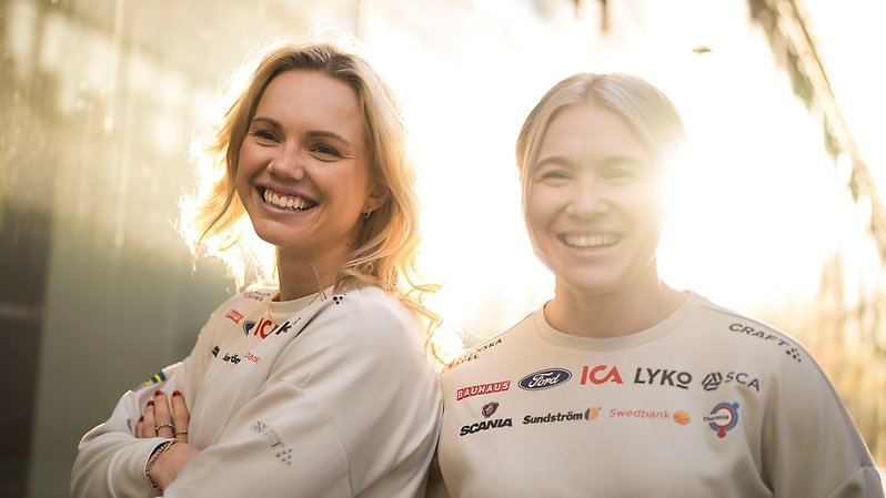 Emma Ribom och Jonna Sundling. Foto: Bildbyrån. 